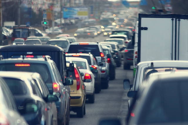 traffico-adobestock_72871725