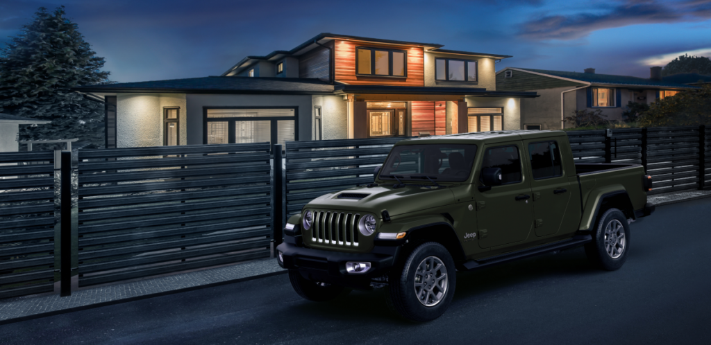 jeep_gladiator_technology_details_dsk_1208x587_02