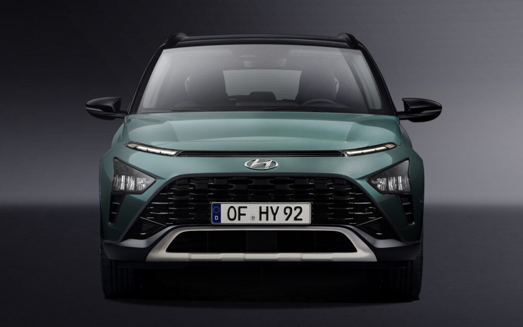 csm_hyundai-reveals-all-new-bayon-02-1610_e23c52dd2a