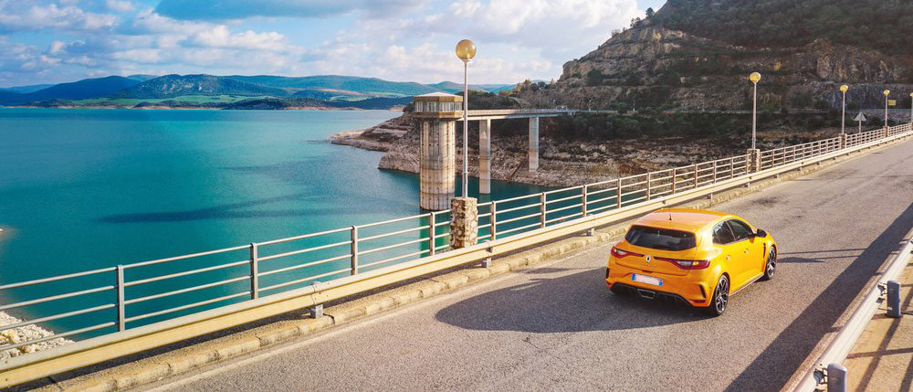 I rischi delle auto in estate | Messa T