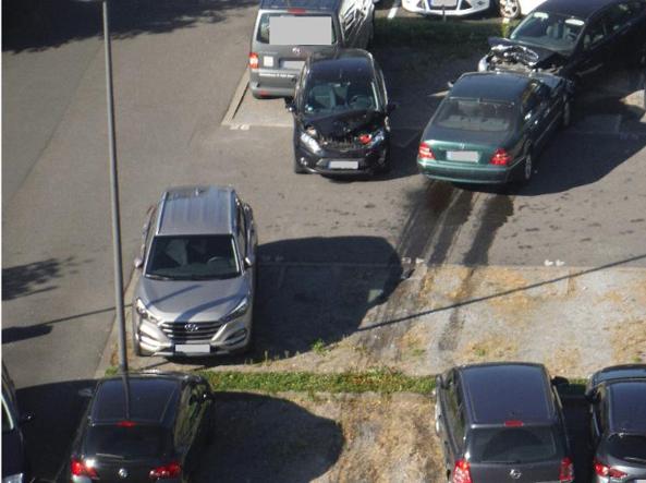 75enne-parcheggio