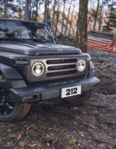 emc-jeep-212_bosco-400x516