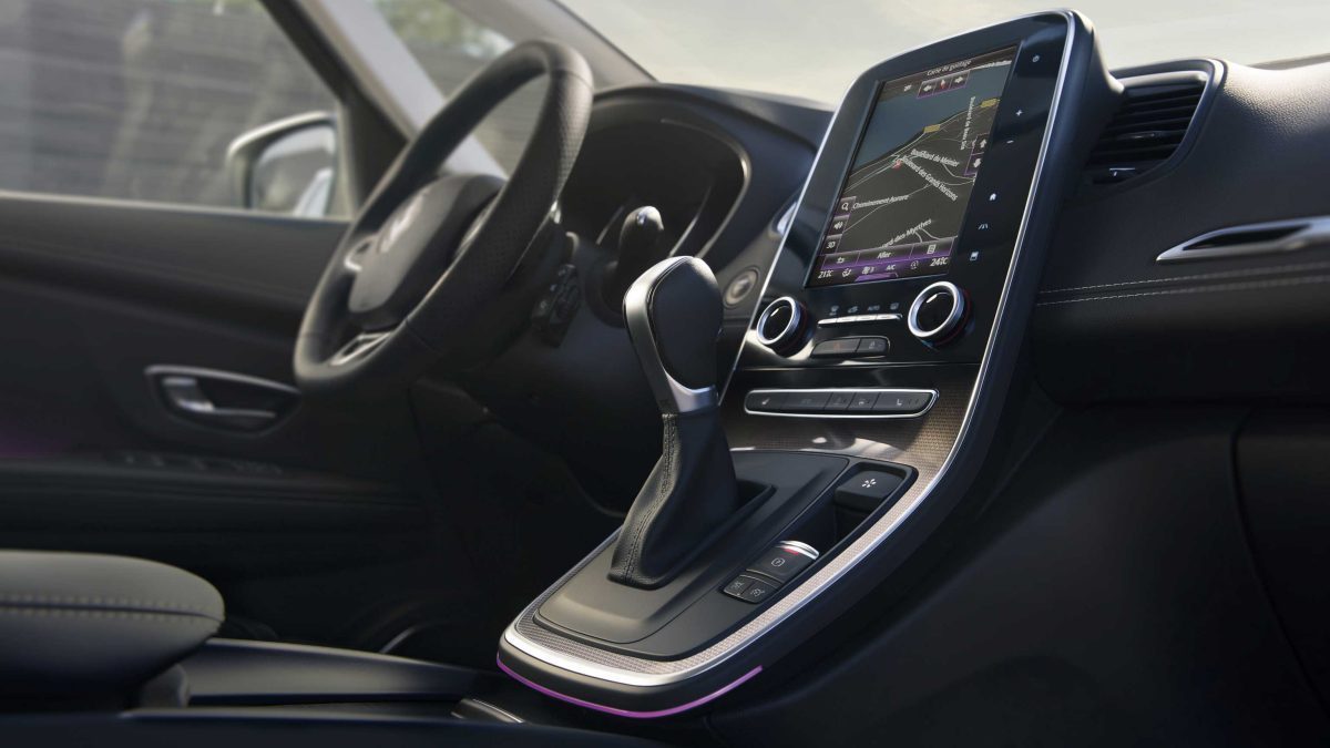 renault-scenic-grand-scenic-initiale-paris-012-jpg-ximg-l_8_h-smart
